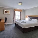 Burn Hall Szálloda Huby