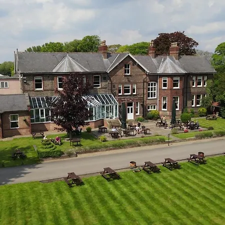 Hotel Burn Hall Huby