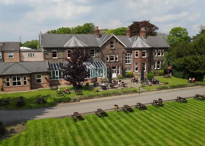 Hotel Burn Hall Huby