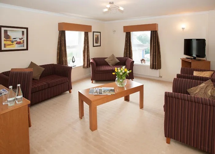 Hotel Burn Hall Huby